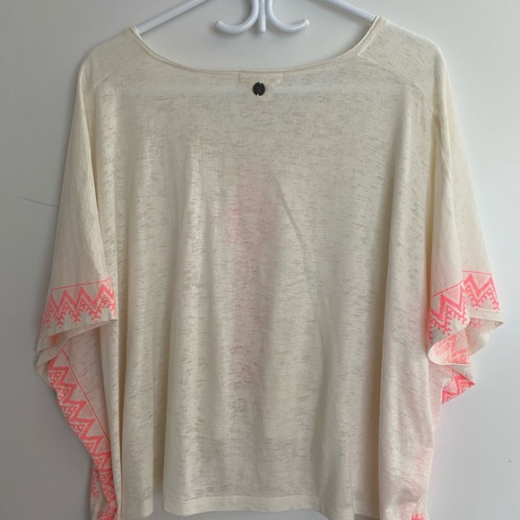 Billabong poncho T-shirt. Size small - Picture 3 of 4